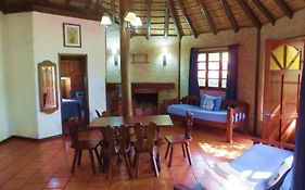 Casa De Piedra